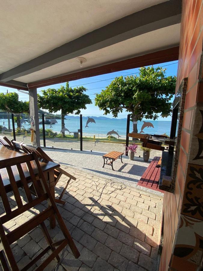 Apartamento Frente Mar Na Baia De 贝卢港 外观 照片