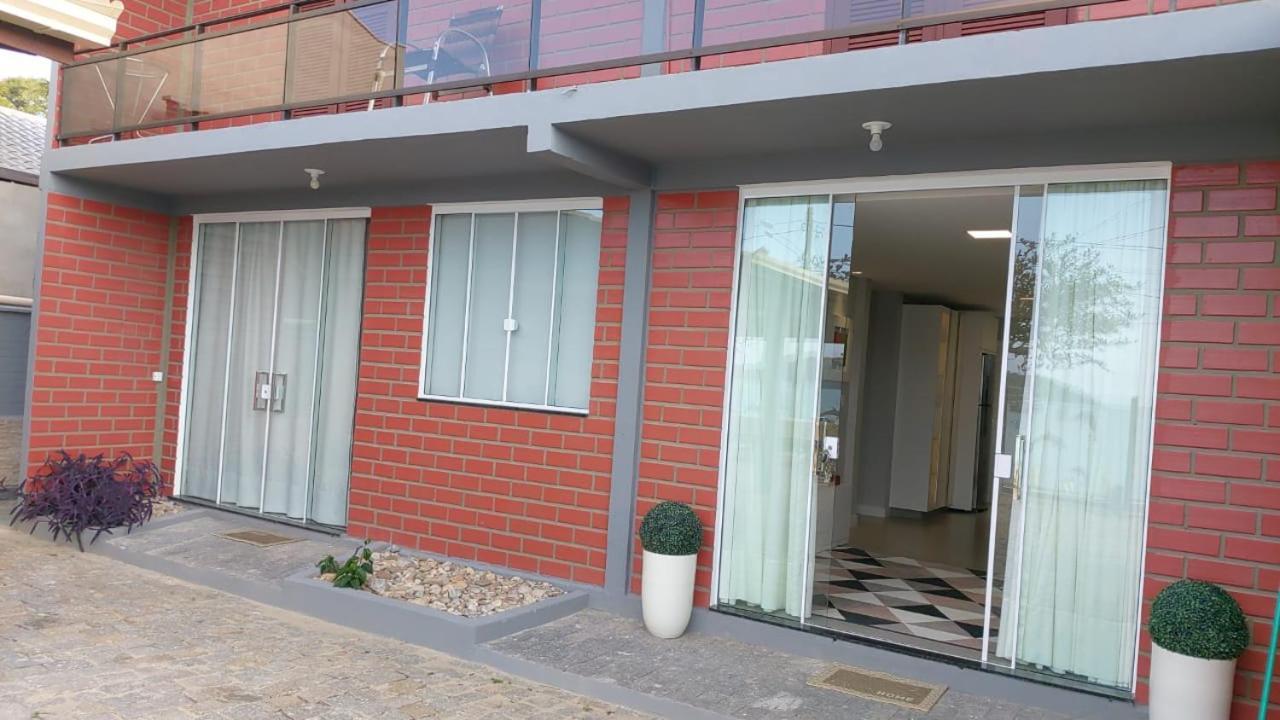 Apartamento Frente Mar Na Baia De 贝卢港 外观 照片